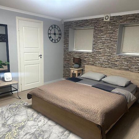 Zair Apartments Reval Esterno foto